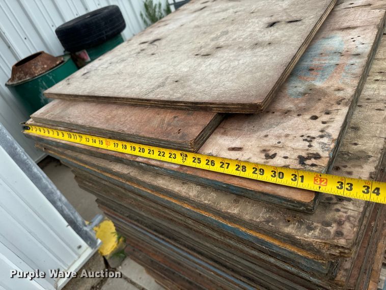 image for item DX3552 Concrete forms