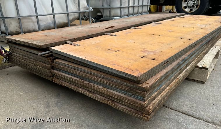 image for item DX3552 Concrete forms