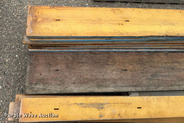 image for item DX3552 Concrete forms