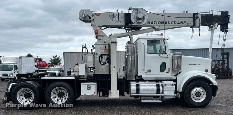 image for item EG0832 2012 Western Star crane truck