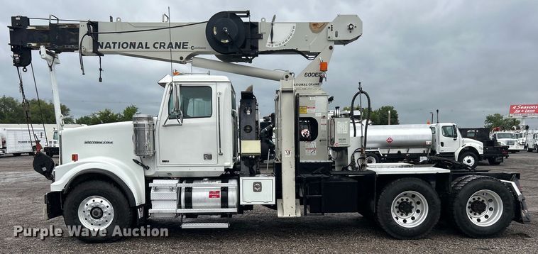 image for item EG0832 2012 Western Star crane truck