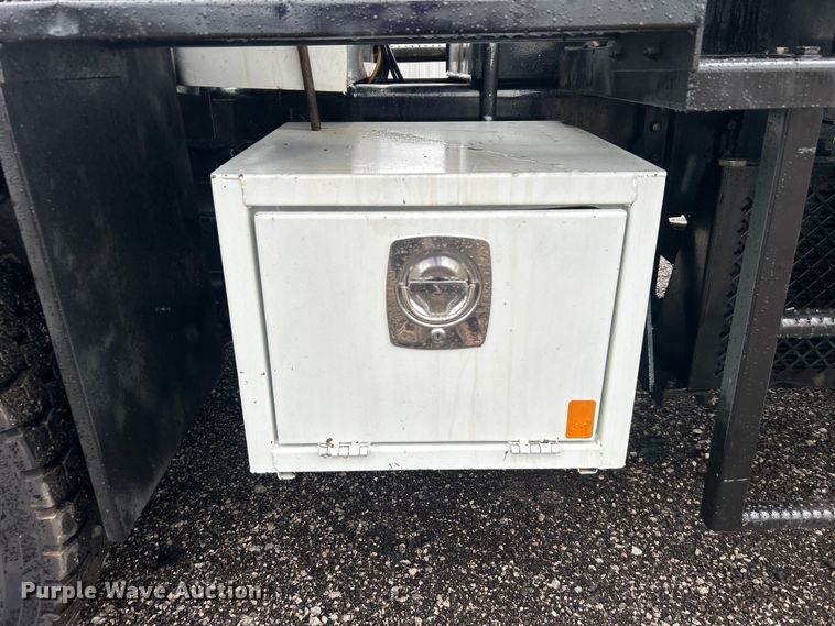 image for item EG0832 2012 Western Star crane truck