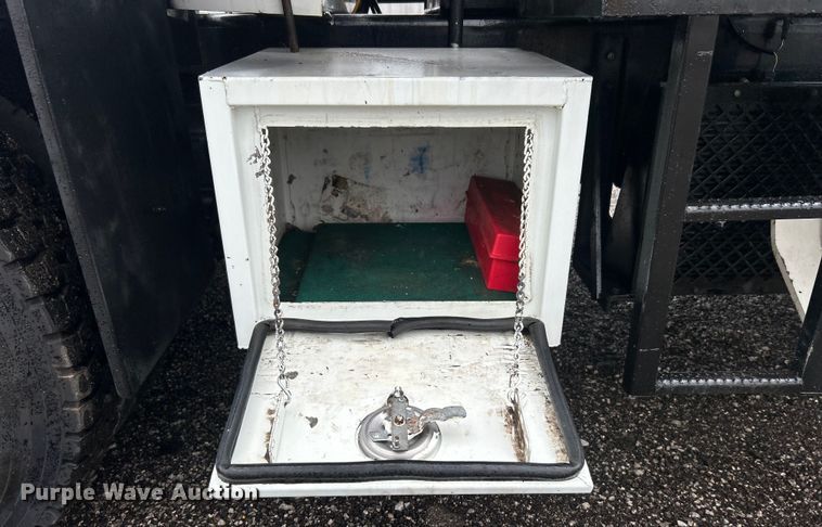 image for item EG0832 2012 Western Star crane truck