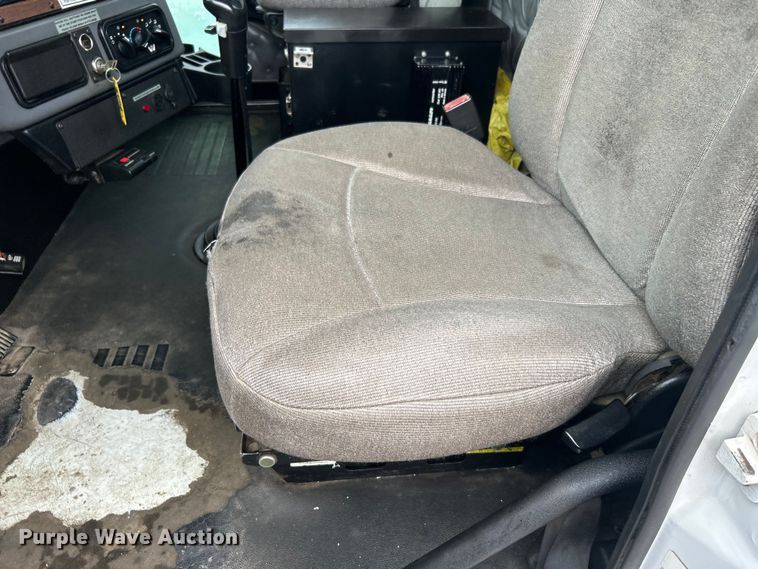 image for item EG0832 2012 Western Star crane truck