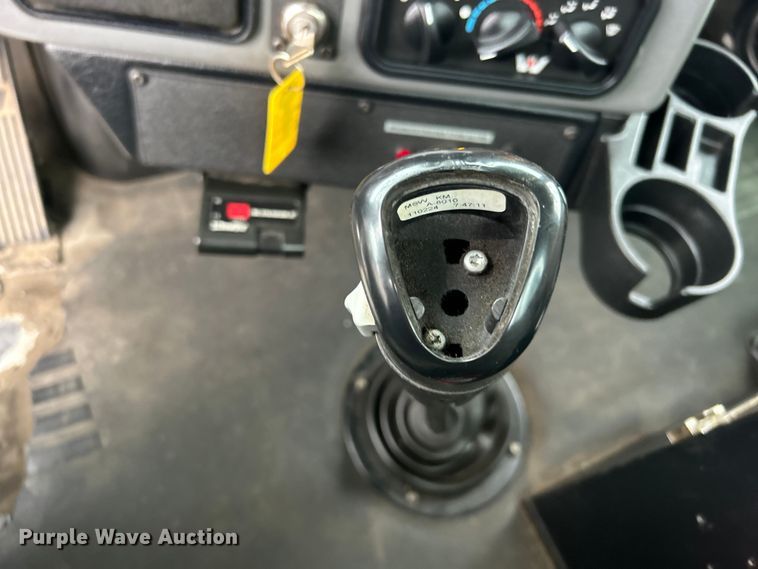 image for item EG0832 2012 Western Star crane truck