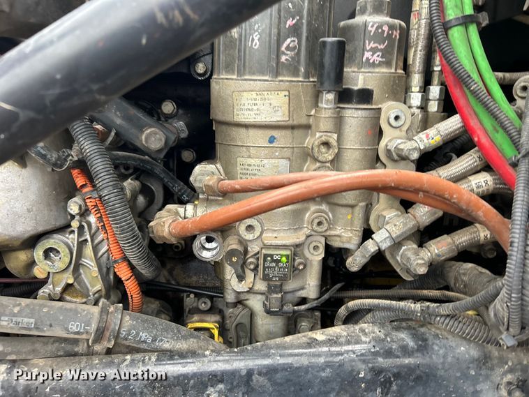 image for item EG0832 2012 Western Star crane truck