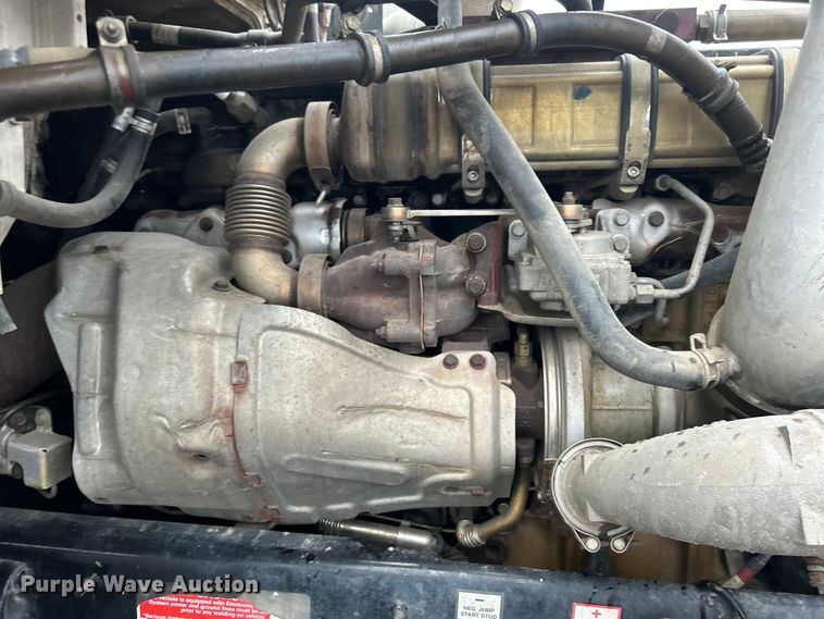 image for item EG0832 2012 Western Star crane truck