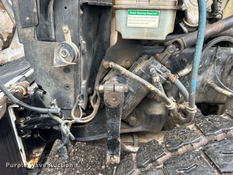 image for item EG0832 2012 Western Star crane truck