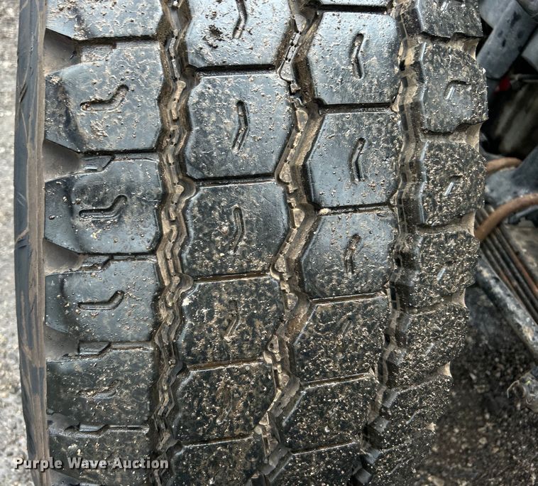 image for item EG0832 2012 Western Star crane truck