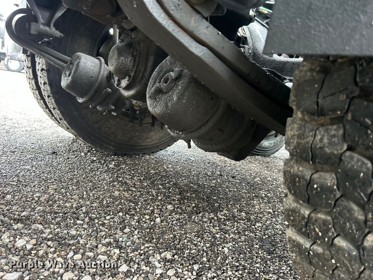 image for item EG0832 2012 Western Star crane truck