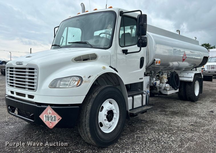 image for item EG0838 2012 Freightliner  Business Class M2 fuel truck