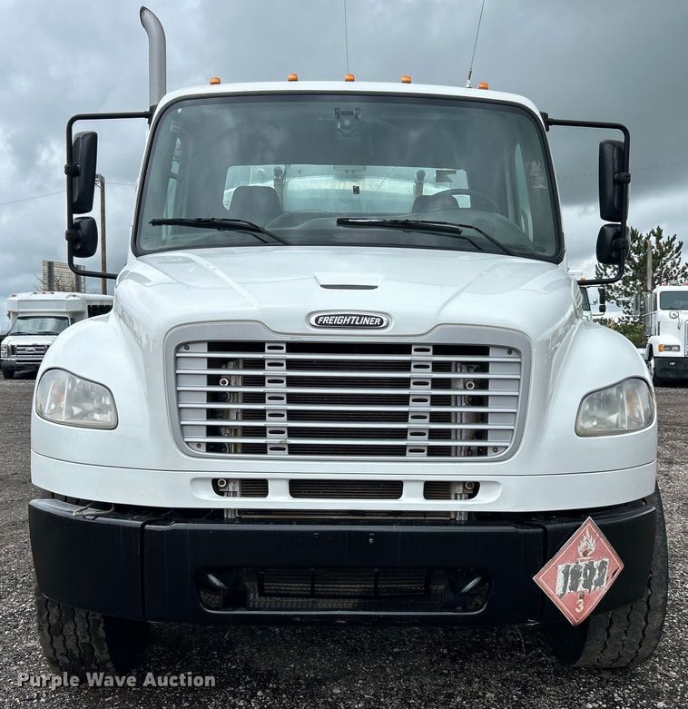 image for item EG0838 2012 Freightliner  Business Class M2 fuel truck