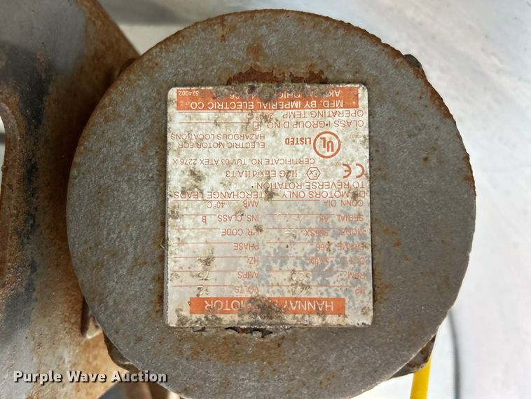 image for item EG0838 2012 Freightliner  Business Class M2 fuel truck