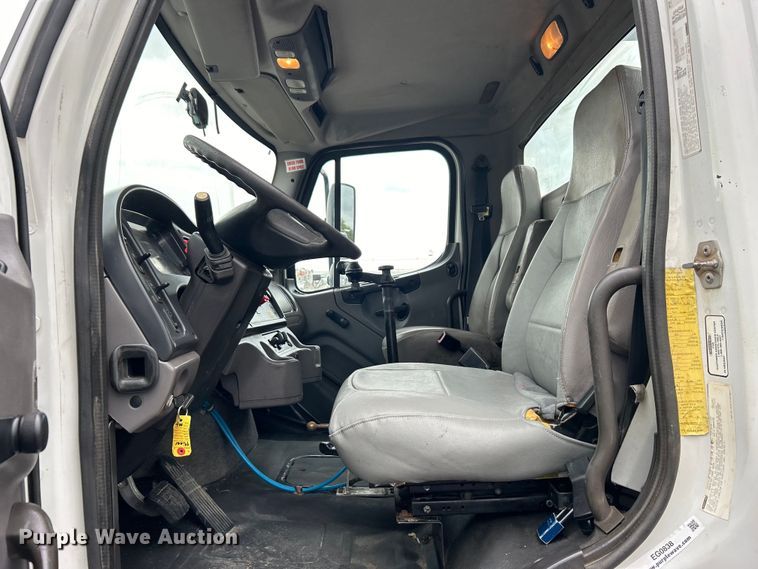 image for item EG0838 2012 Freightliner  Business Class M2 fuel truck