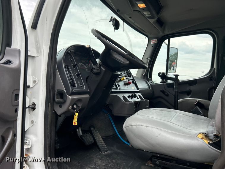 image for item EG0838 2012 Freightliner  Business Class M2 fuel truck