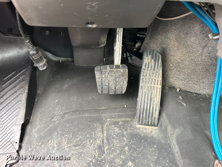 image for item EG0838 2012 Freightliner  Business Class M2 fuel truck