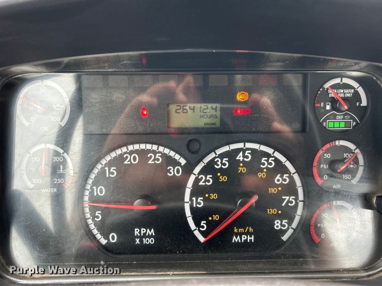 image for item EG0838 2012 Freightliner  Business Class M2 fuel truck