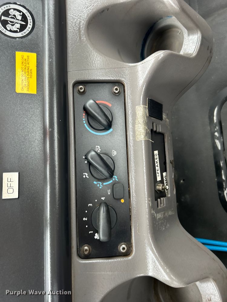 image for item EG0838 2012 Freightliner  Business Class M2 fuel truck