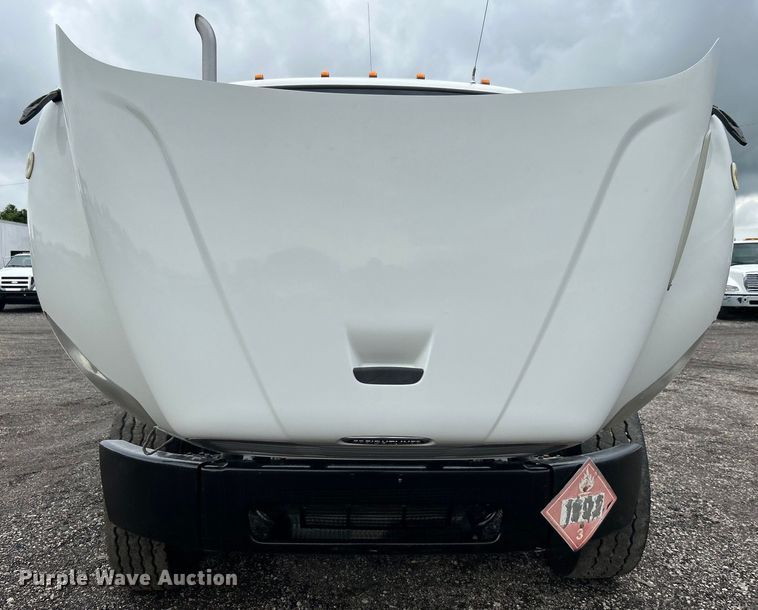 image for item EG0838 2012 Freightliner  Business Class M2 fuel truck