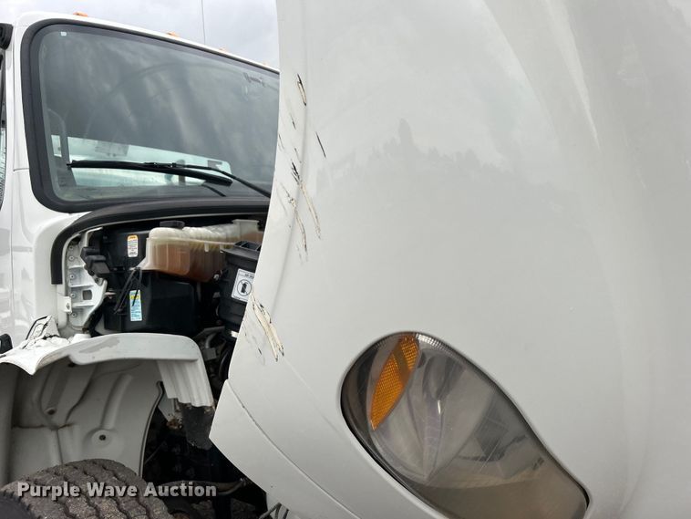 image for item EG0838 2012 Freightliner  Business Class M2 fuel truck