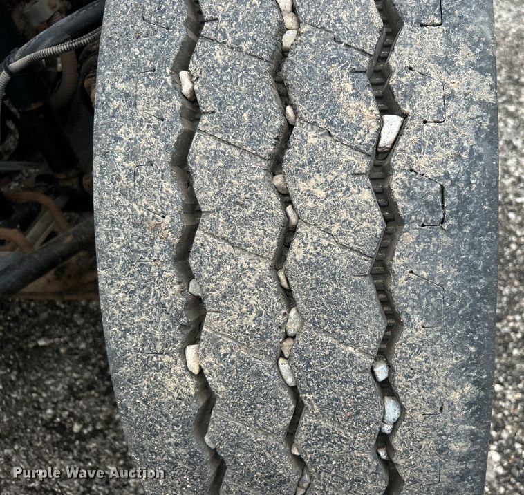 image for item EG0838 2012 Freightliner  Business Class M2 fuel truck