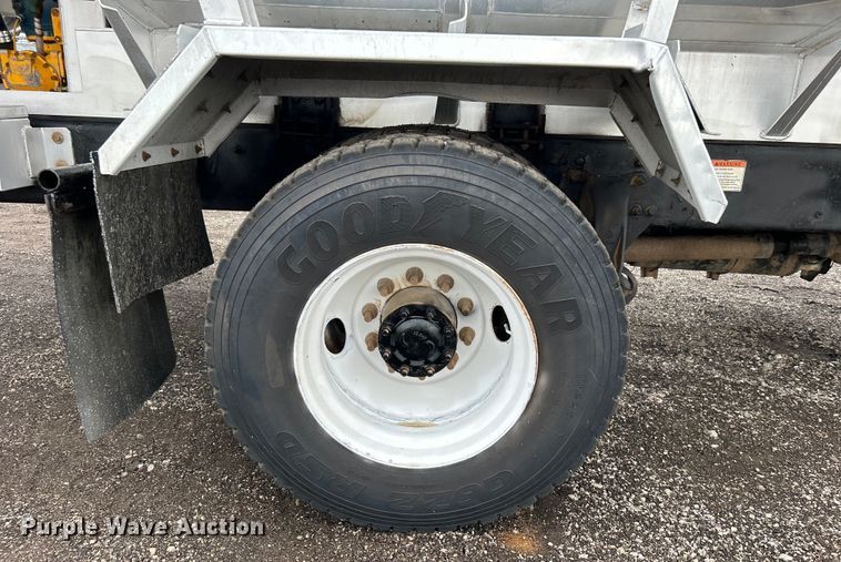 image for item EG0838 2012 Freightliner  Business Class M2 fuel truck