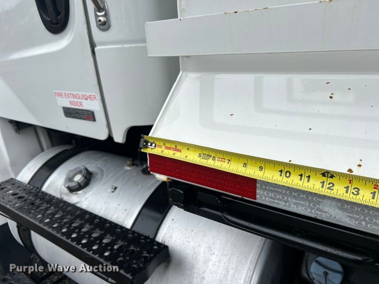 image for item EG0841 2012 Freightliner  Businesss Class M2 dump truck