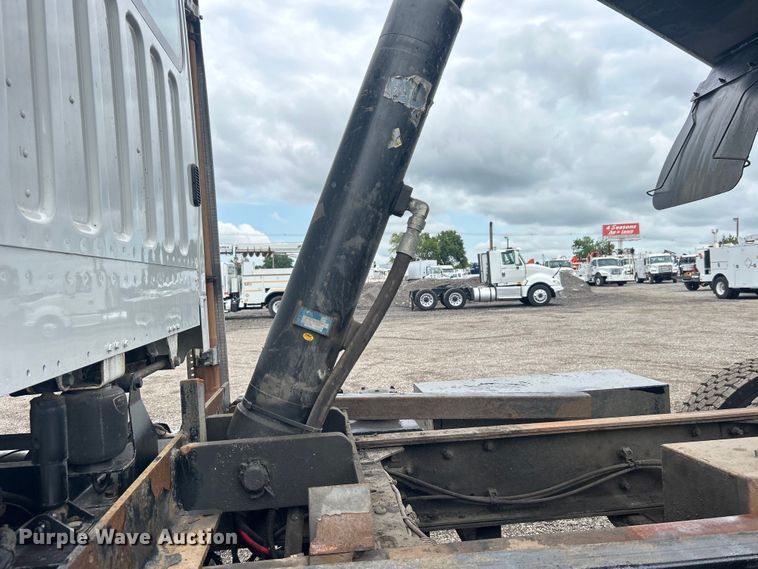 image for item EG0841 2012 Freightliner  Businesss Class M2 dump truck