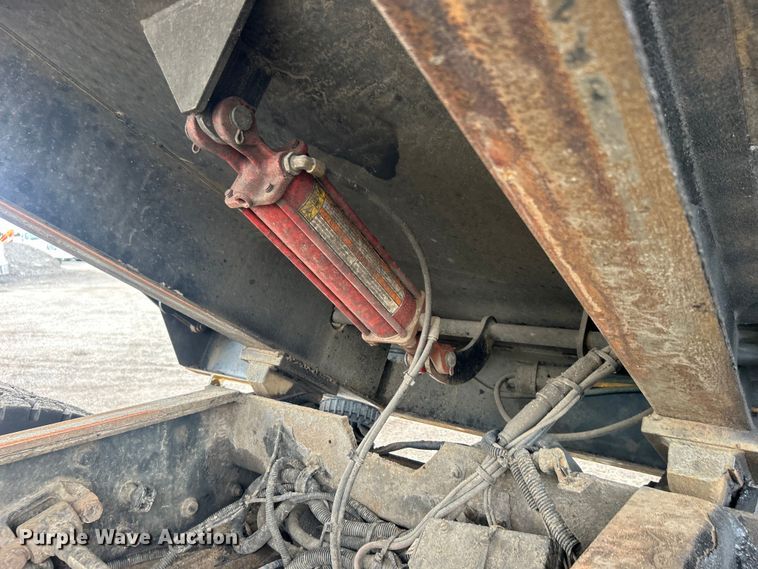 image for item EG0841 2012 Freightliner  Businesss Class M2 dump truck