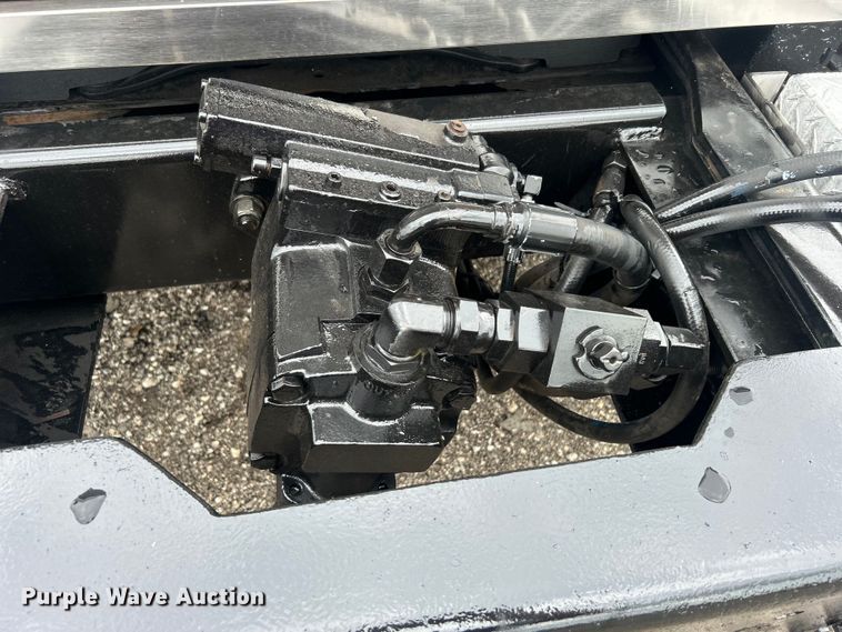 image for item EG0841 2012 Freightliner  Businesss Class M2 dump truck