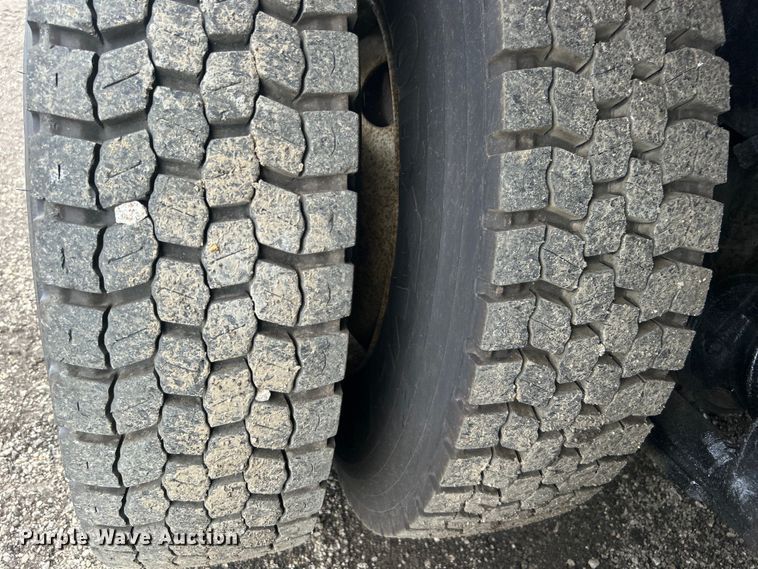 image for item EG0841 2012 Freightliner  Businesss Class M2 dump truck