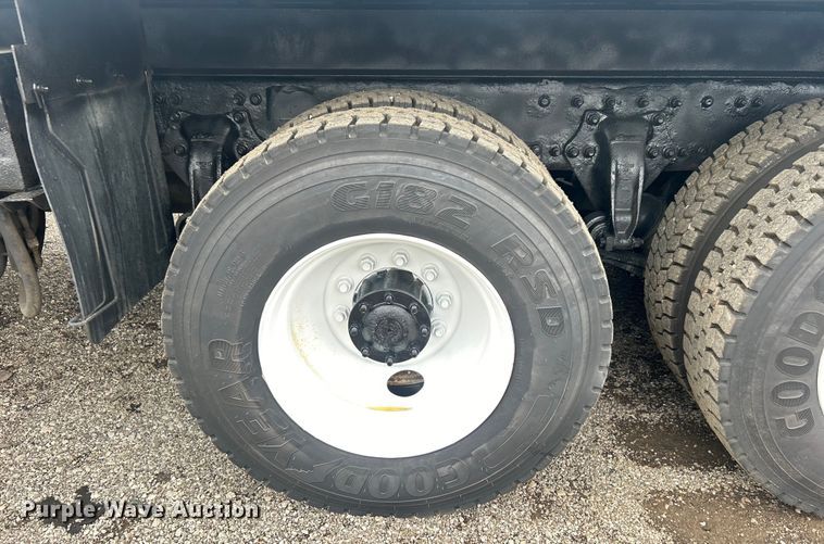 image for item EG0841 2012 Freightliner  Businesss Class M2 dump truck
