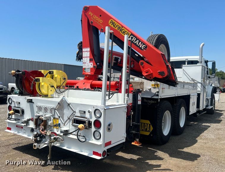 image for item EG0861 2010 Freightliner  Business Class M2 utility / service truck