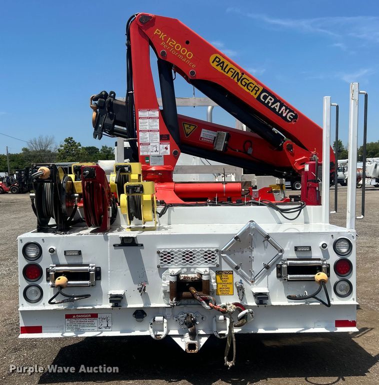 image for item EG0861 2010 Freightliner  Business Class M2 utility / service truck