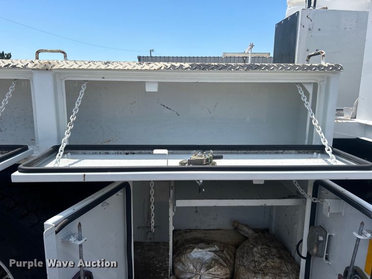 image for item EG0861 2010 Freightliner  Business Class M2 utility / service truck