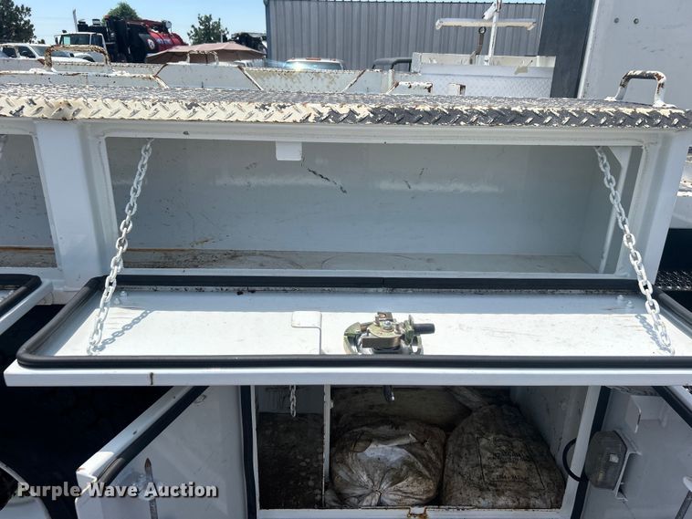 image for item EG0861 2010 Freightliner  Business Class M2 utility / service truck