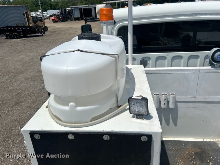 image for item EG0861 2010 Freightliner  Business Class M2 utility / service truck