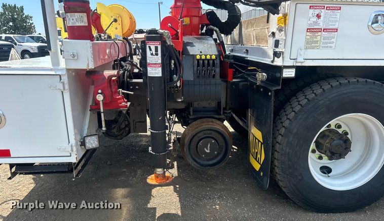 image for item EG0861 2010 Freightliner  Business Class M2 utility / service truck