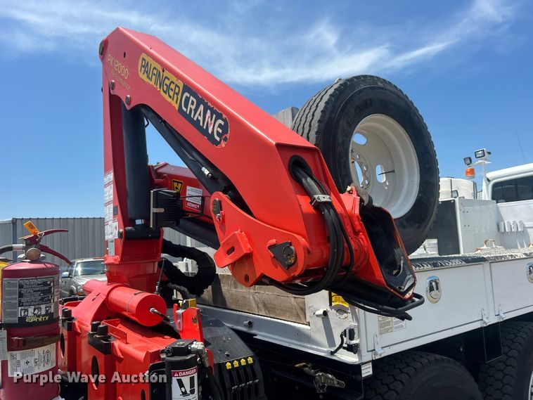 image for item EG0861 2010 Freightliner  Business Class M2 utility / service truck