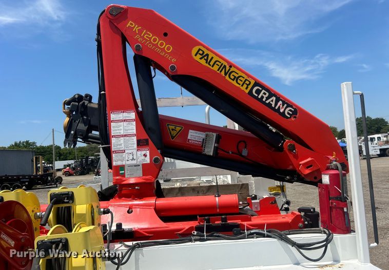 image for item EG0861 2010 Freightliner  Business Class M2 utility / service truck