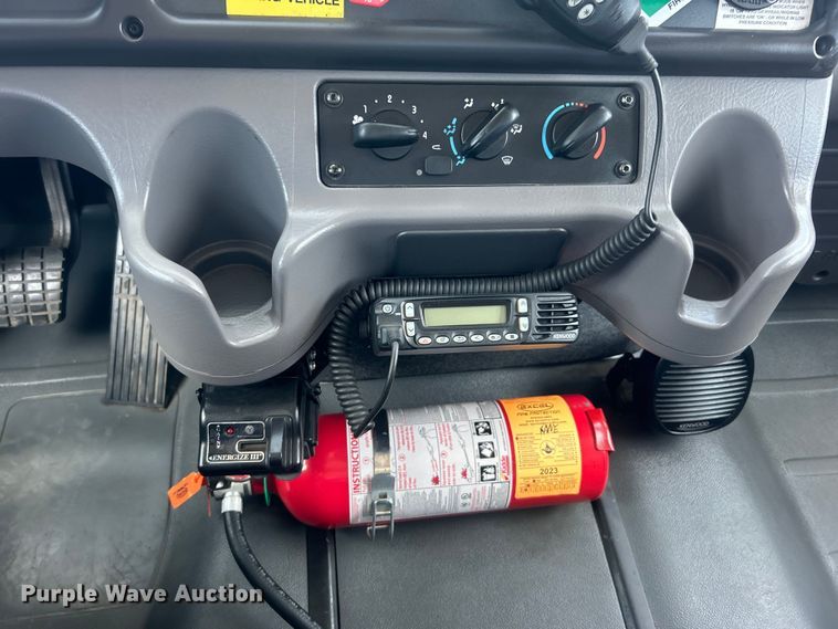 image for item EG0861 2010 Freightliner  Business Class M2 utility / service truck