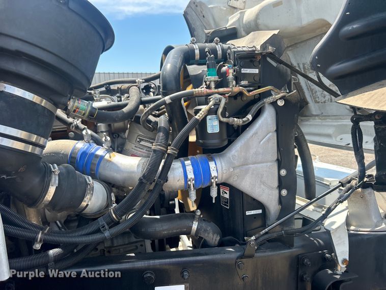 image for item EG0861 2010 Freightliner  Business Class M2 utility / service truck