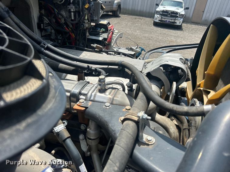 image for item EG0861 2010 Freightliner  Business Class M2 utility / service truck