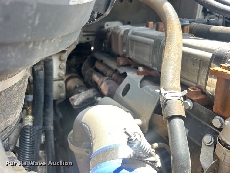 image for item EG0861 2010 Freightliner  Business Class M2 utility / service truck