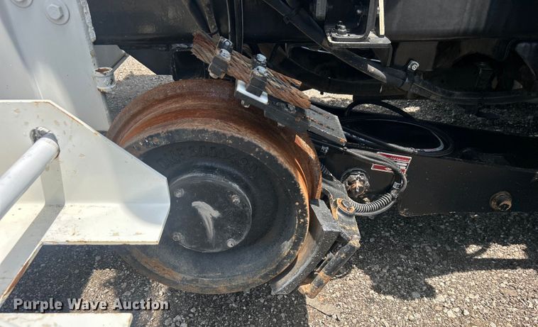 image for item EG0861 2010 Freightliner  Business Class M2 utility / service truck