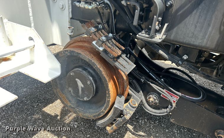 image for item EG0861 2010 Freightliner  Business Class M2 utility / service truck