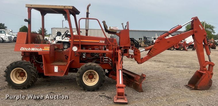 image for item EG0884 1998 Ditch Witch 7610 trencher
