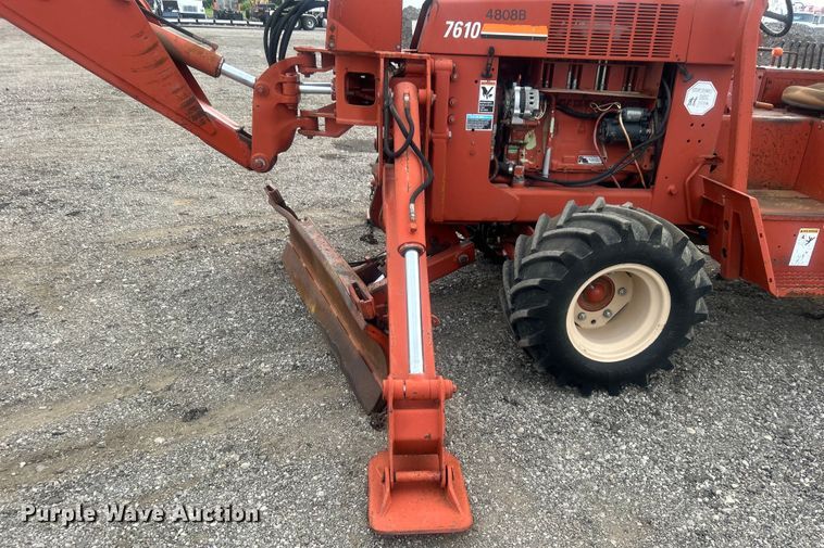 image for item EG0884 1998 Ditch Witch 7610 trencher