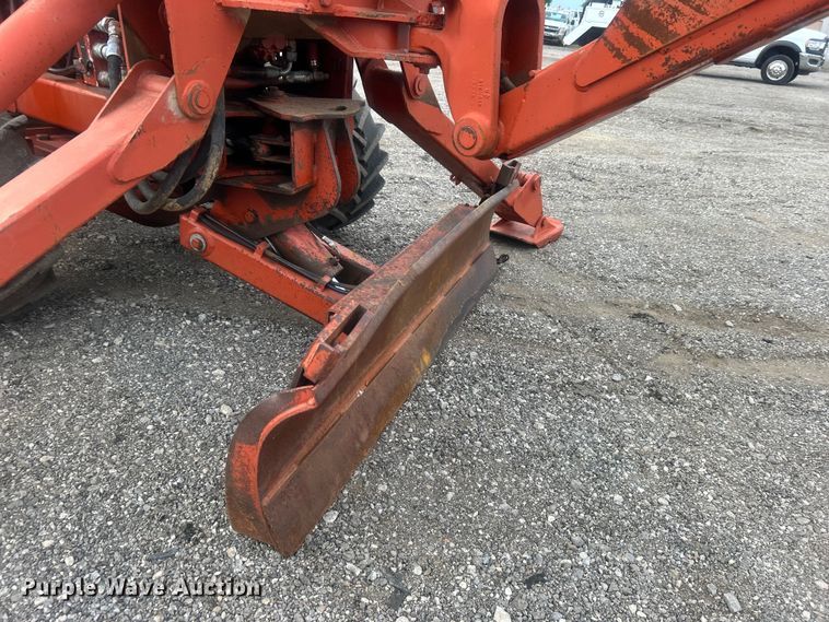 image for item EG0884 1998 Ditch Witch 7610 trencher