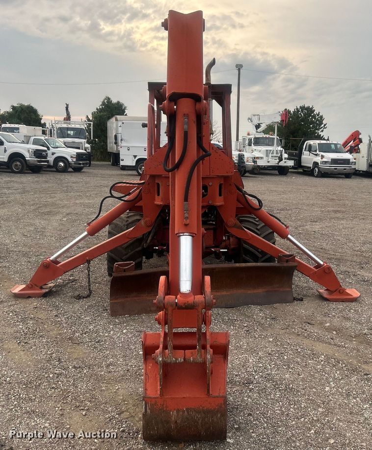 image for item EG0884 1998 Ditch Witch 7610 trencher